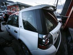 لاند روفر LR2